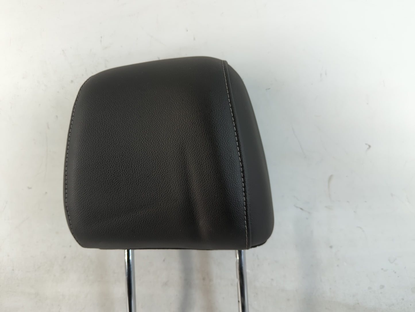 2014 Ford Escape Headrest Head Rest Front Driver Passenger Seat Fits OEM Used Auto Parts - Oemusedautoparts1.com