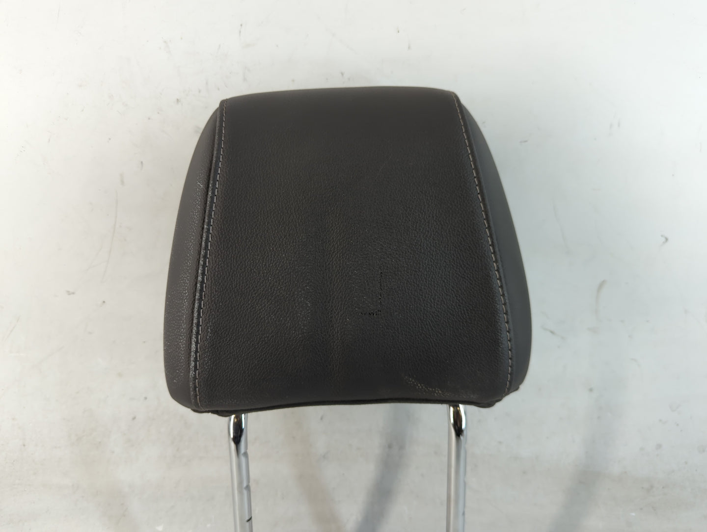 2014 Ford Escape Headrest Head Rest Front Driver Passenger Seat Fits OEM Used Auto Parts - Oemusedautoparts1.com