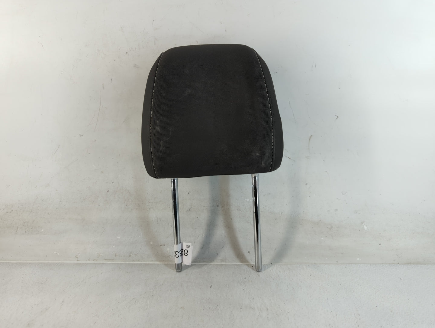 2014 Ford Escape Headrest Head Rest Front Driver Passenger Seat Fits OEM Used Auto Parts - Oemusedautoparts1.com