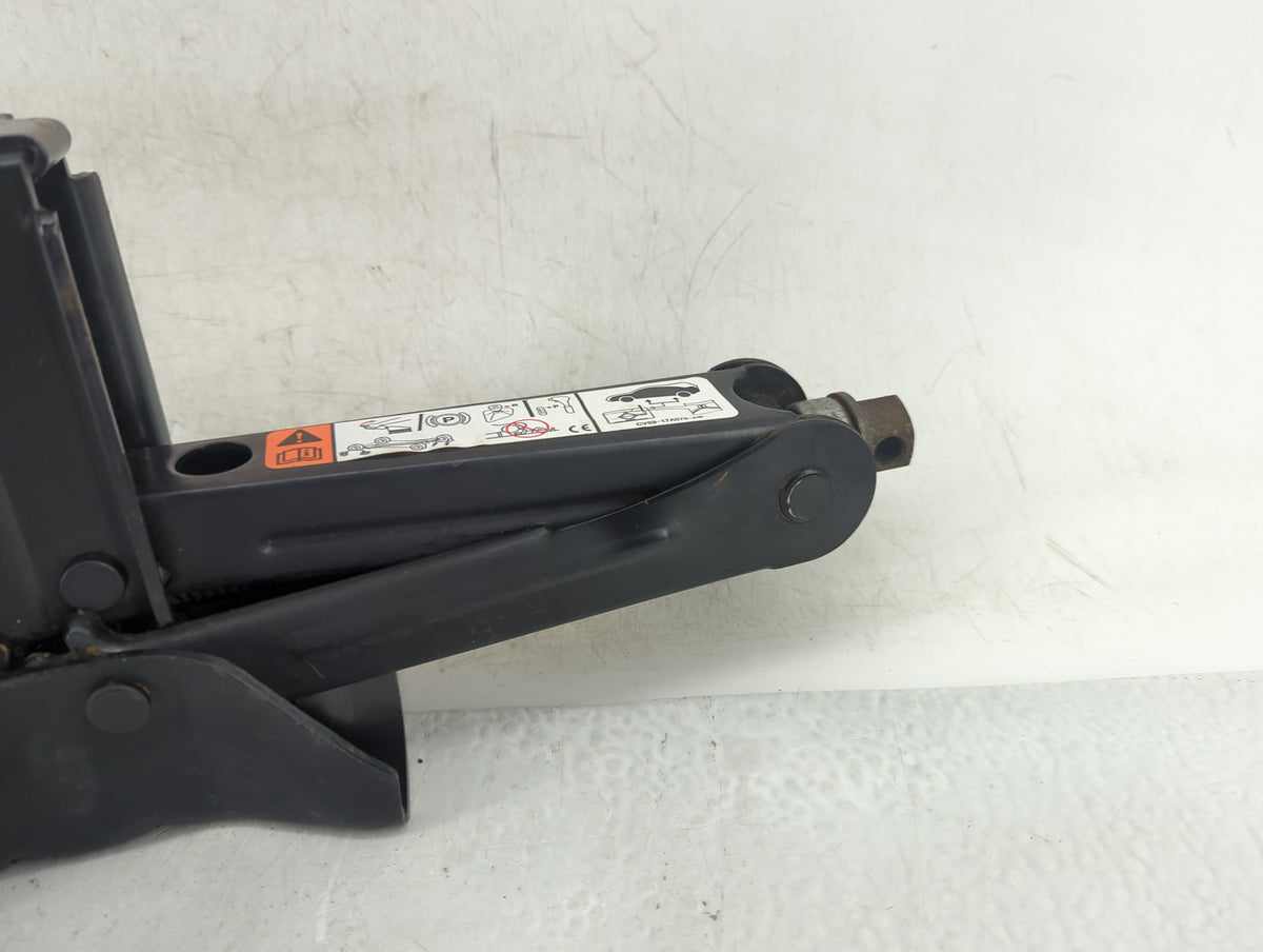 Ford Escape Spare Scissor Car Jack 890944 - Oemusedautoparts1.com