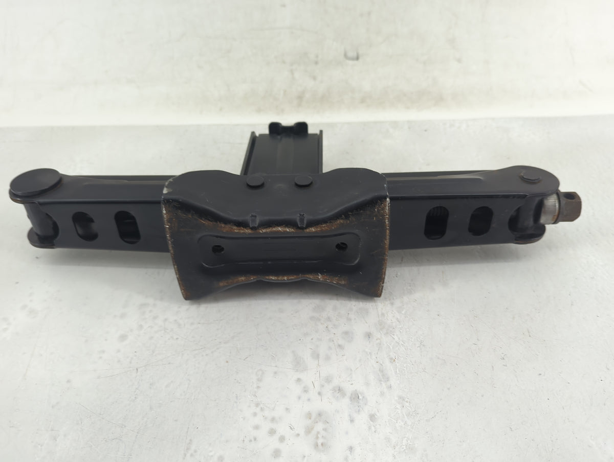 Ford Escape Spare Scissor Car Jack 890944 - Oemusedautoparts1.com