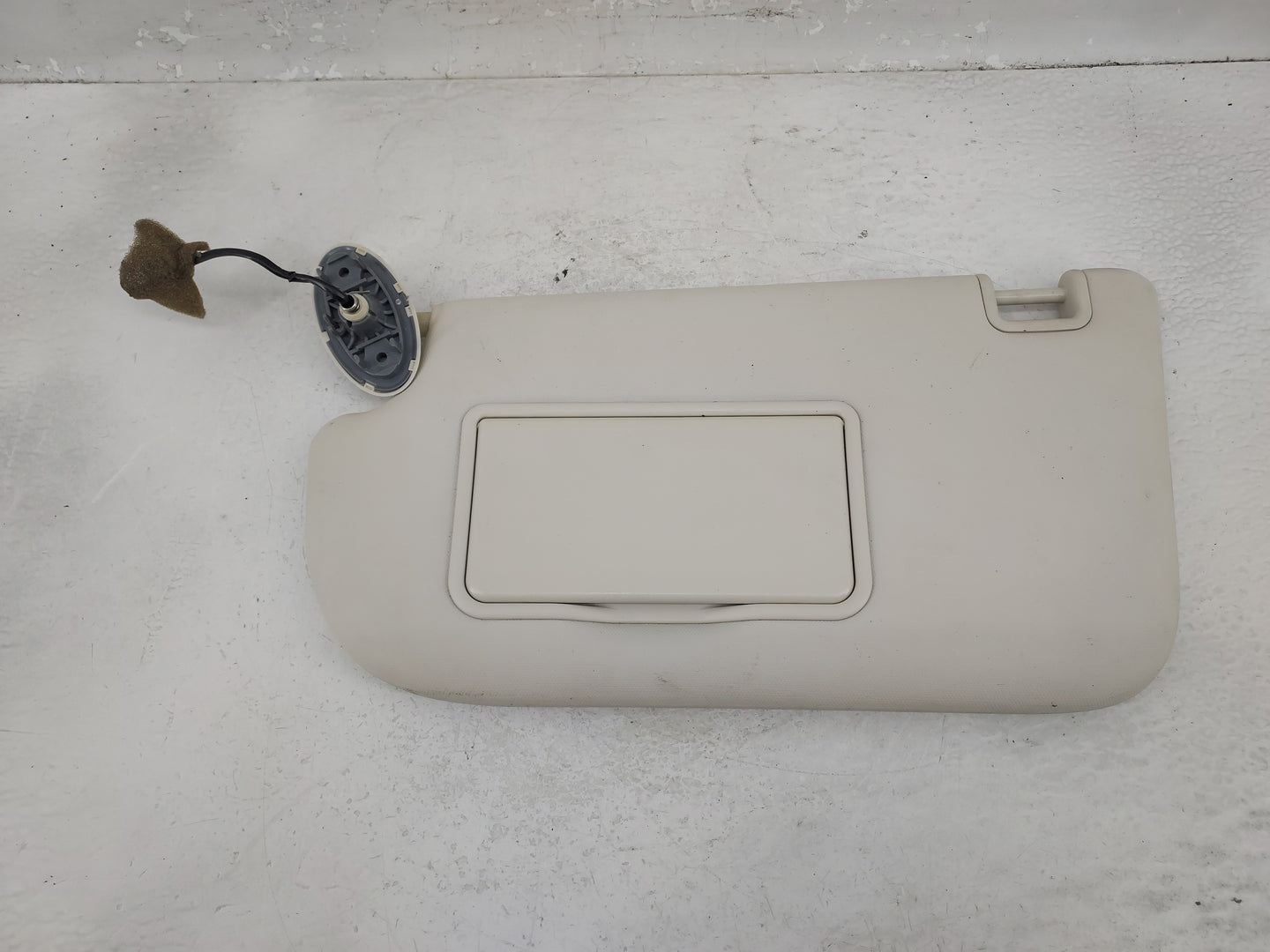 2013-2019 Ford Escape Sun Visor Shade Replacement Driver Left Mirror Fits Fits 2013 2014 2015 2016 2017 2018 2019 OEM Used A