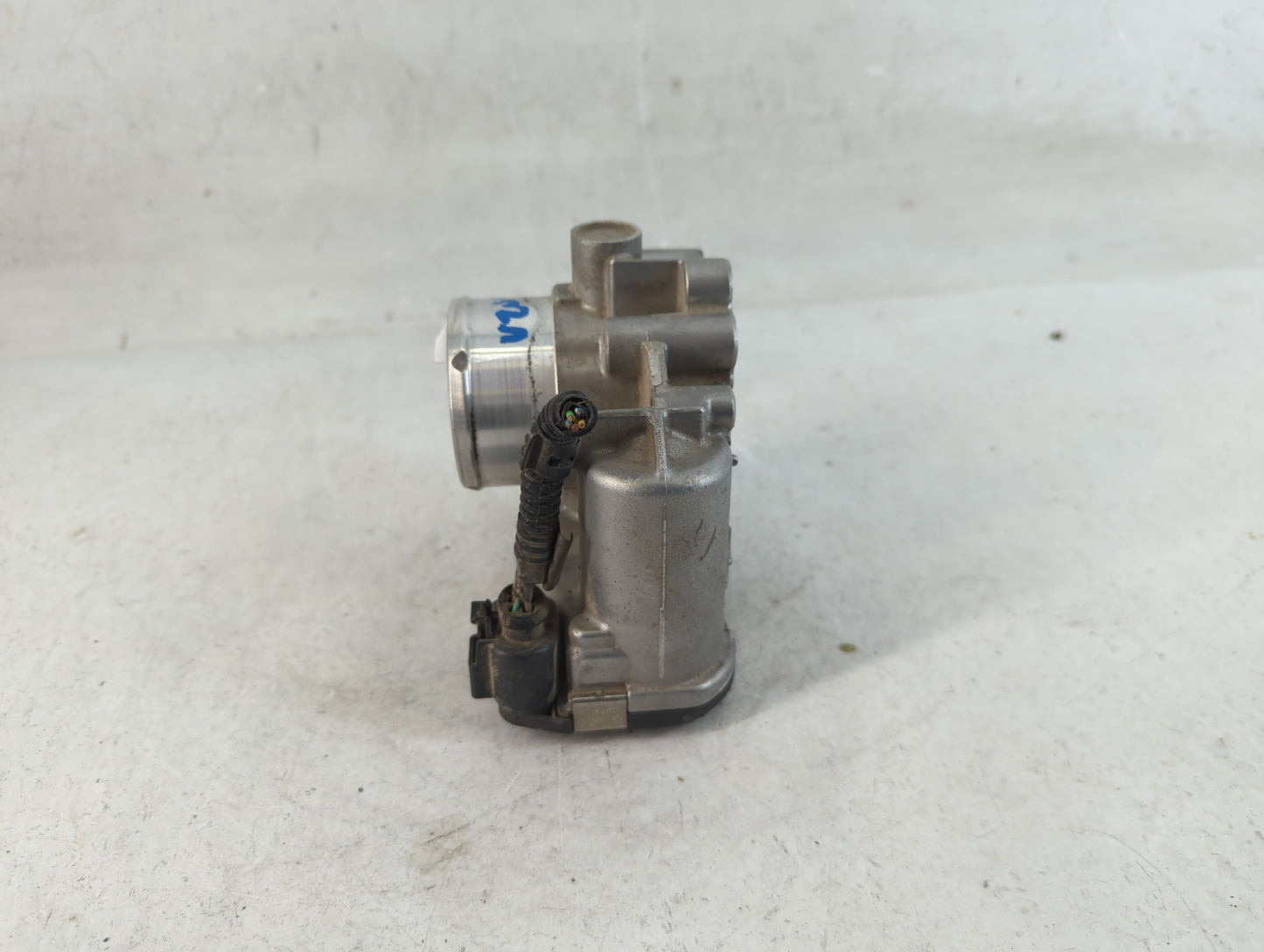 2013-2016 Ford Escape Throttle Body P/N:7S7G-9F991-CA Fits Fits 2013 2014 2015 2016 2017 2018 2019 OEM Used Auto Parts - Oem