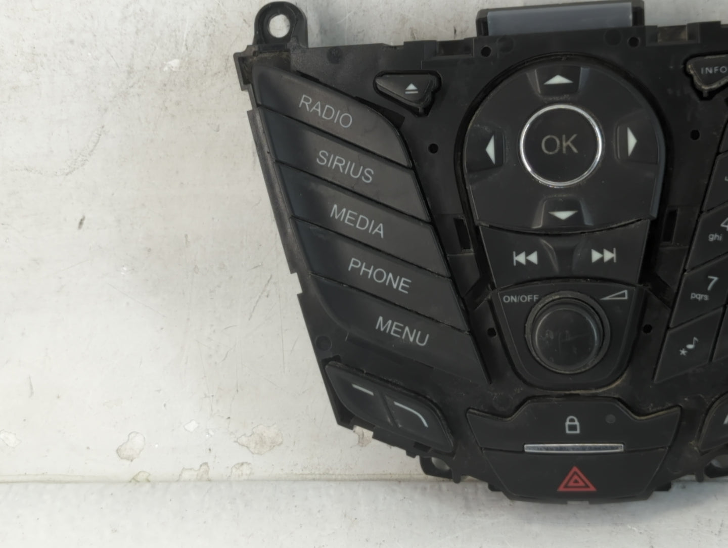 2013-2015 Ford Escape Radio AM FM Cd Player Receiver Replacement P/N:CJ5T-19C107-BB Fits Fits 2013 2014 2015 OEM Used Auto P