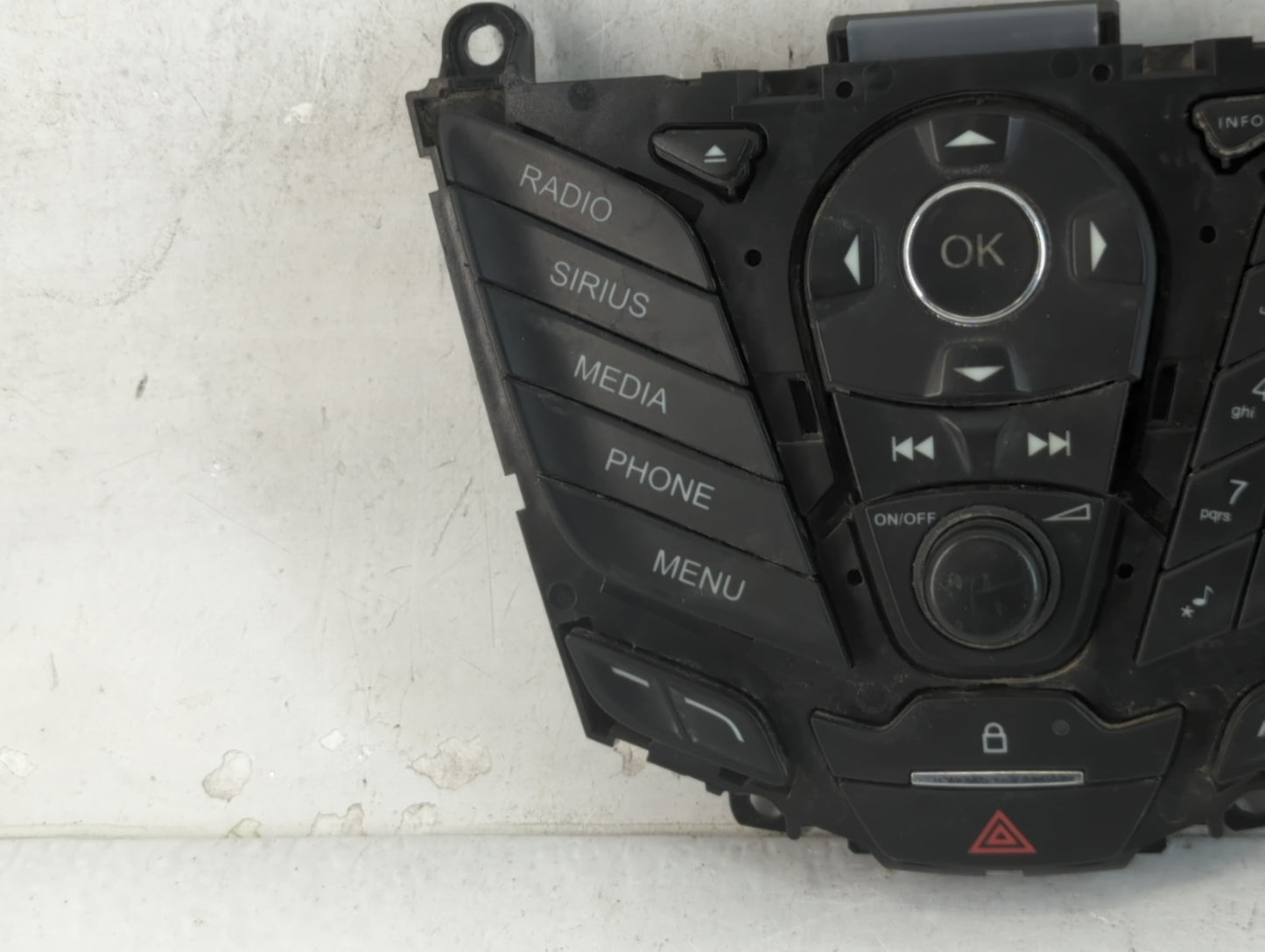 2013-2015 Ford Escape Radio AM FM Cd Player Receiver Replacement P/N:CJ5T-19C107-BB Fits Fits 2013 2014 2015 OEM Used Auto P