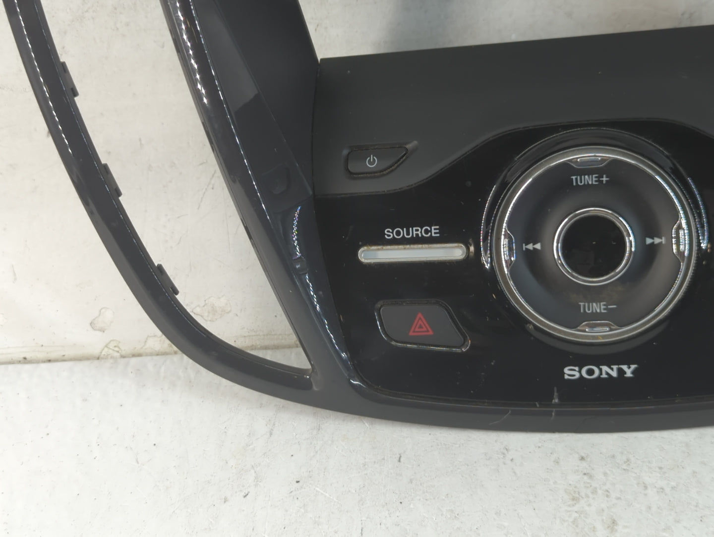 2013-2016 Ford Escape Radio Control Panel - Oemusedautoparts1.com