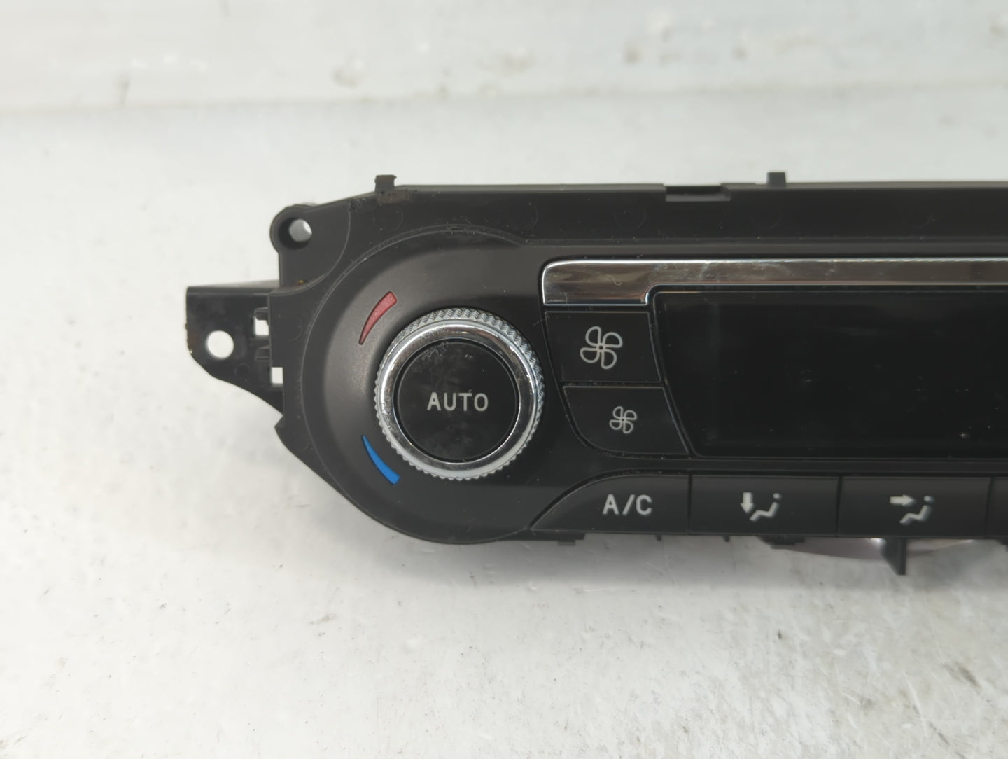 2013-2015 Ford Escape Climate Control Module Temperature AC/Heater Replacement P/N:CJ5T-18C612-BC Fits Fits 2013 2014 2015 O