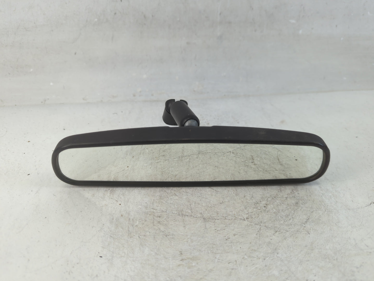 2001-2016 Ford Escape Interior Rear View Mirror Replacement OEM P/N:E8011681 Fits OEM Used Auto Parts - Oemusedautoparts1.co