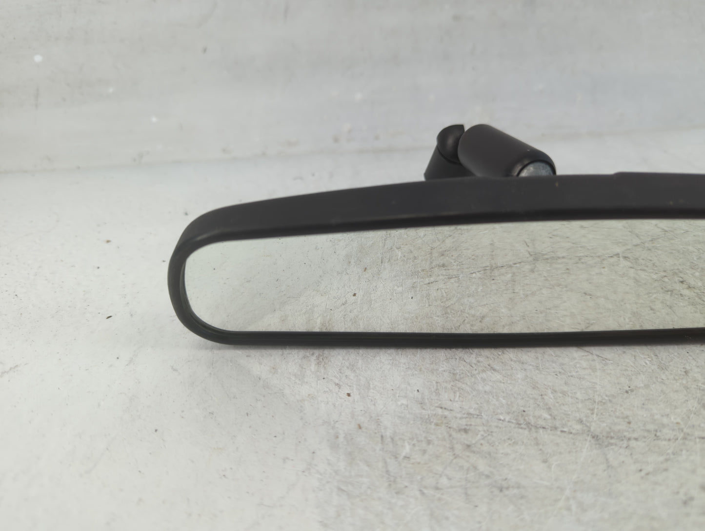 2001-2016 Ford Escape Interior Rear View Mirror Replacement OEM P/N:E8011681 Fits OEM Used Auto Parts - Oemusedautoparts1.co