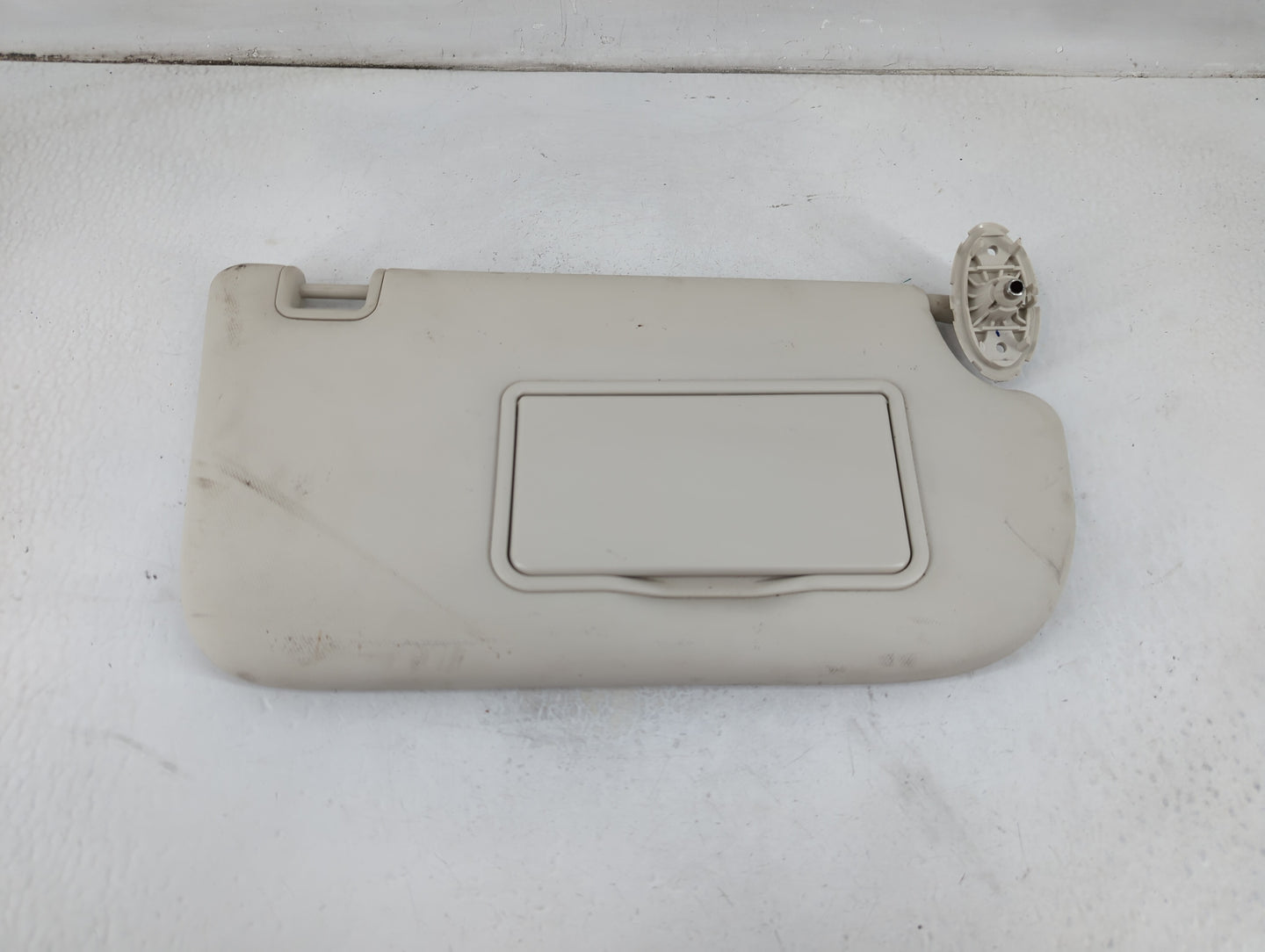 2013-2019 Ford Escape Sun Visor Shade Replacement Passenger Right Mirror Fits Fits 2013 2014 2015 2016 2017 2018 2019 OEM Us