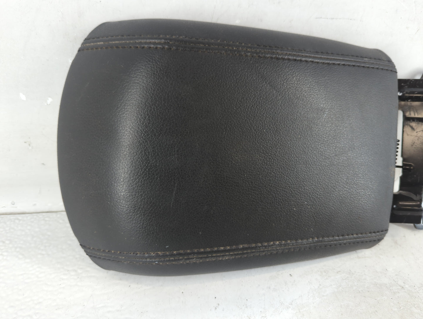 2014 Ford Escape Center Console Armrest Cover Lid Fits OEM Used Auto Parts - Oemusedautoparts1.com