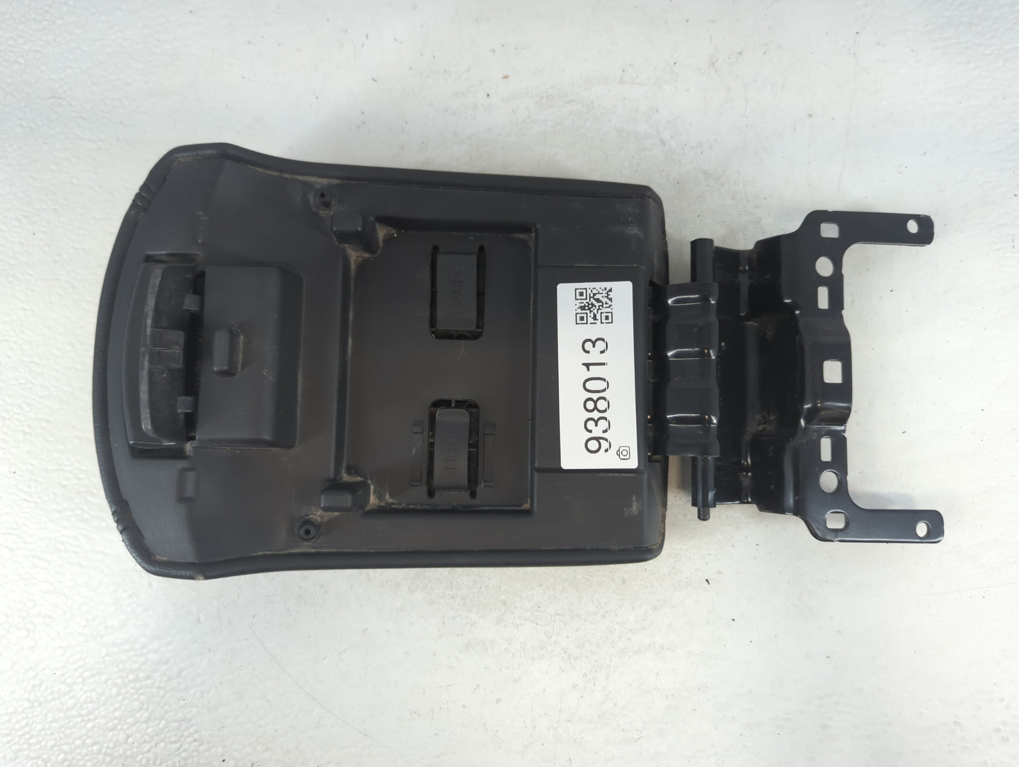 2014 Ford Escape Center Console Armrest Cover Lid Fits OEM Used Auto Parts - Oemusedautoparts1.com
