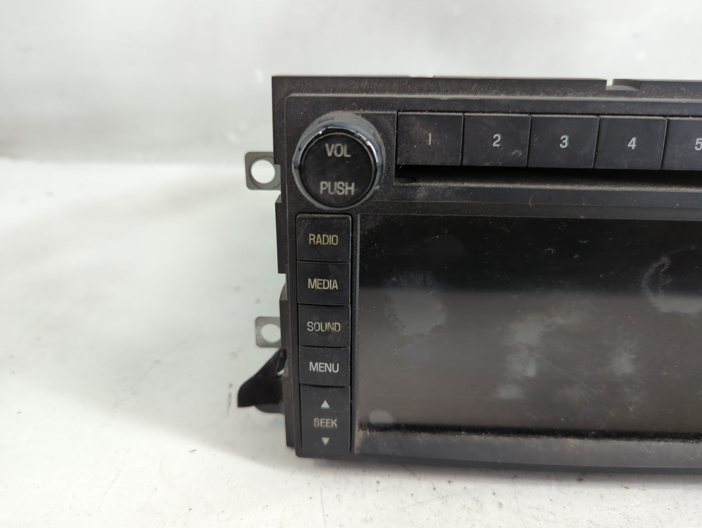 2014 Ford Expedition Radio AM FM Cd Player Receiver Replacement Fits OEM Used Auto Parts - Oemusedautoparts1.com