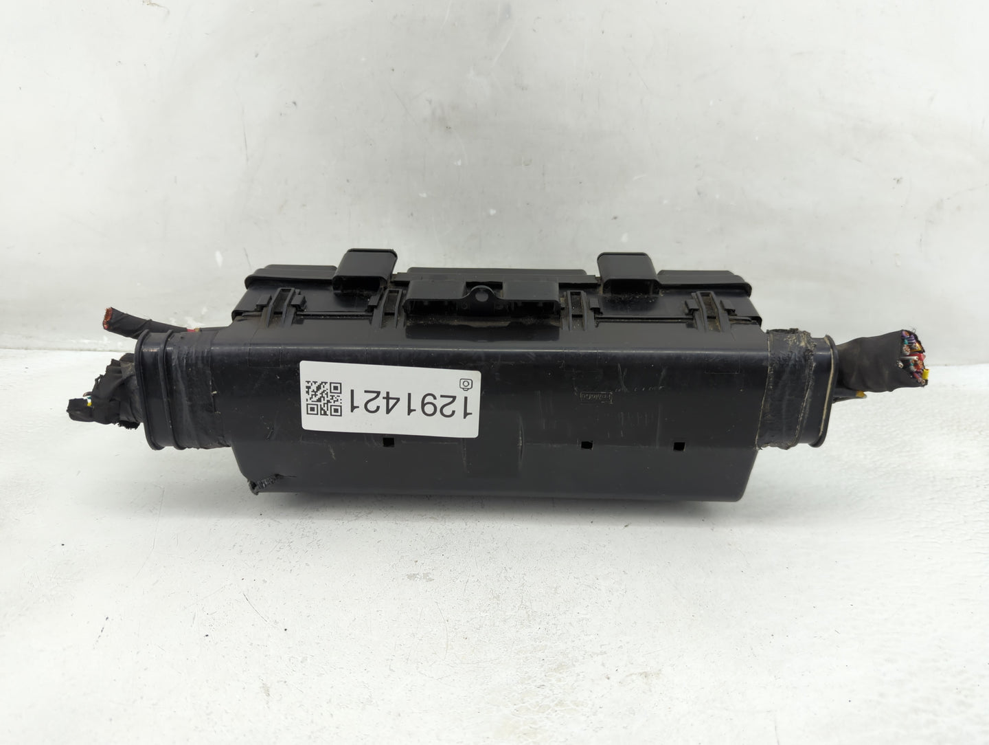 2009-2014 Ford Expedition Fusebox Fuse Box Panel Relay Module P/N:9LIT-14A003 Fits Fits 2009 2010 2011 2012 2013 2014 OEM Us