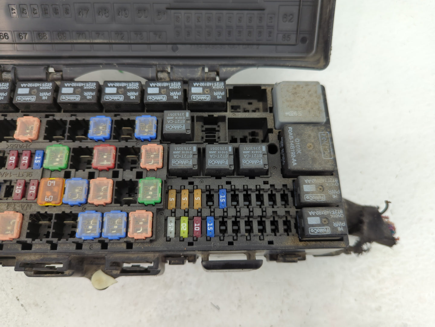 2009-2014 Ford Expedition Fusebox Fuse Box Panel Relay Module P/N:9L1T-14A003-AA Fits Fits 2009 2010 2011 2012 2013 2014 OEM