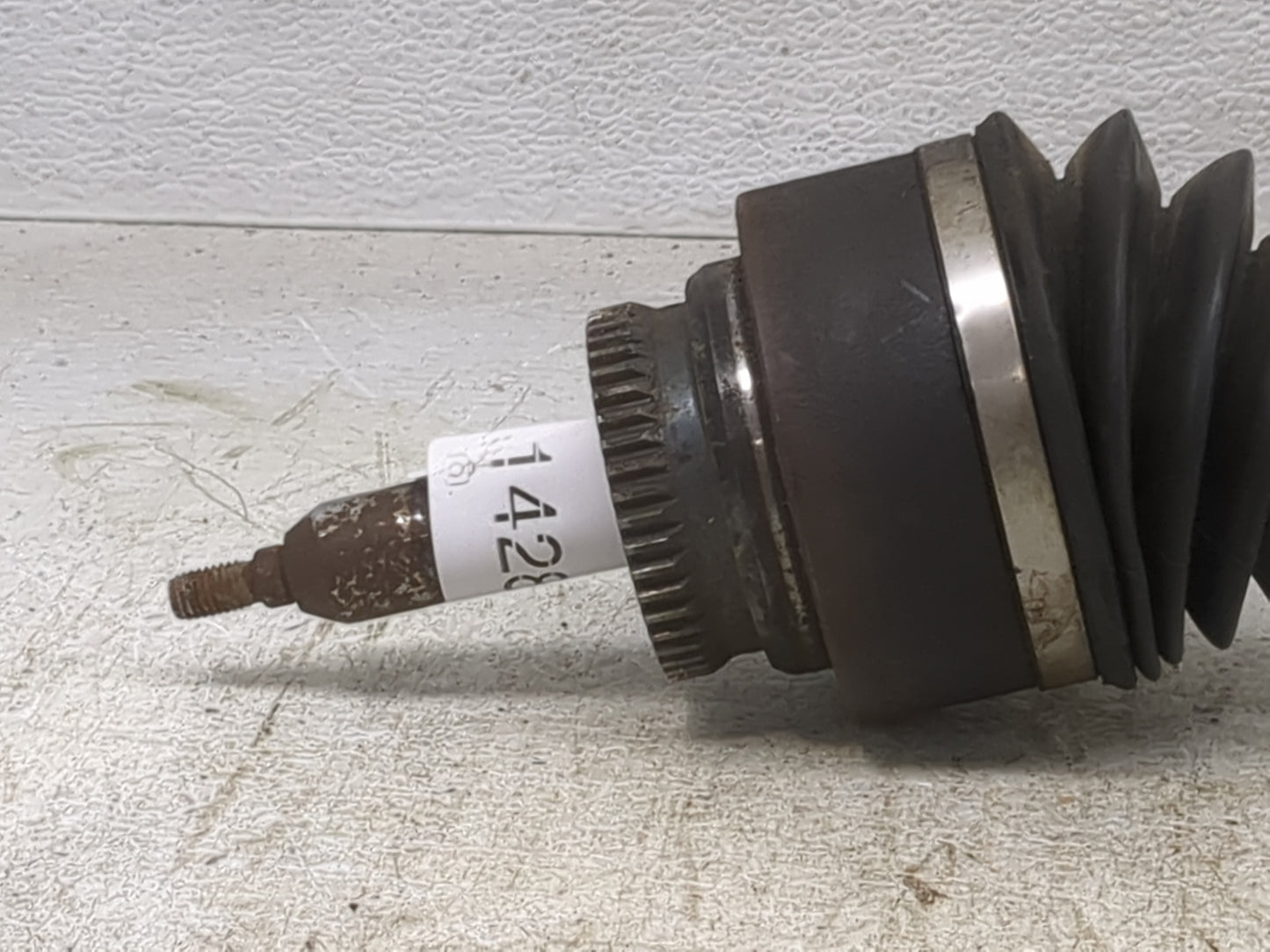 2007-2015 Ford Expedition Axle Shaft Front Passenger Cv C/v - Oemusedautoparts1.com
