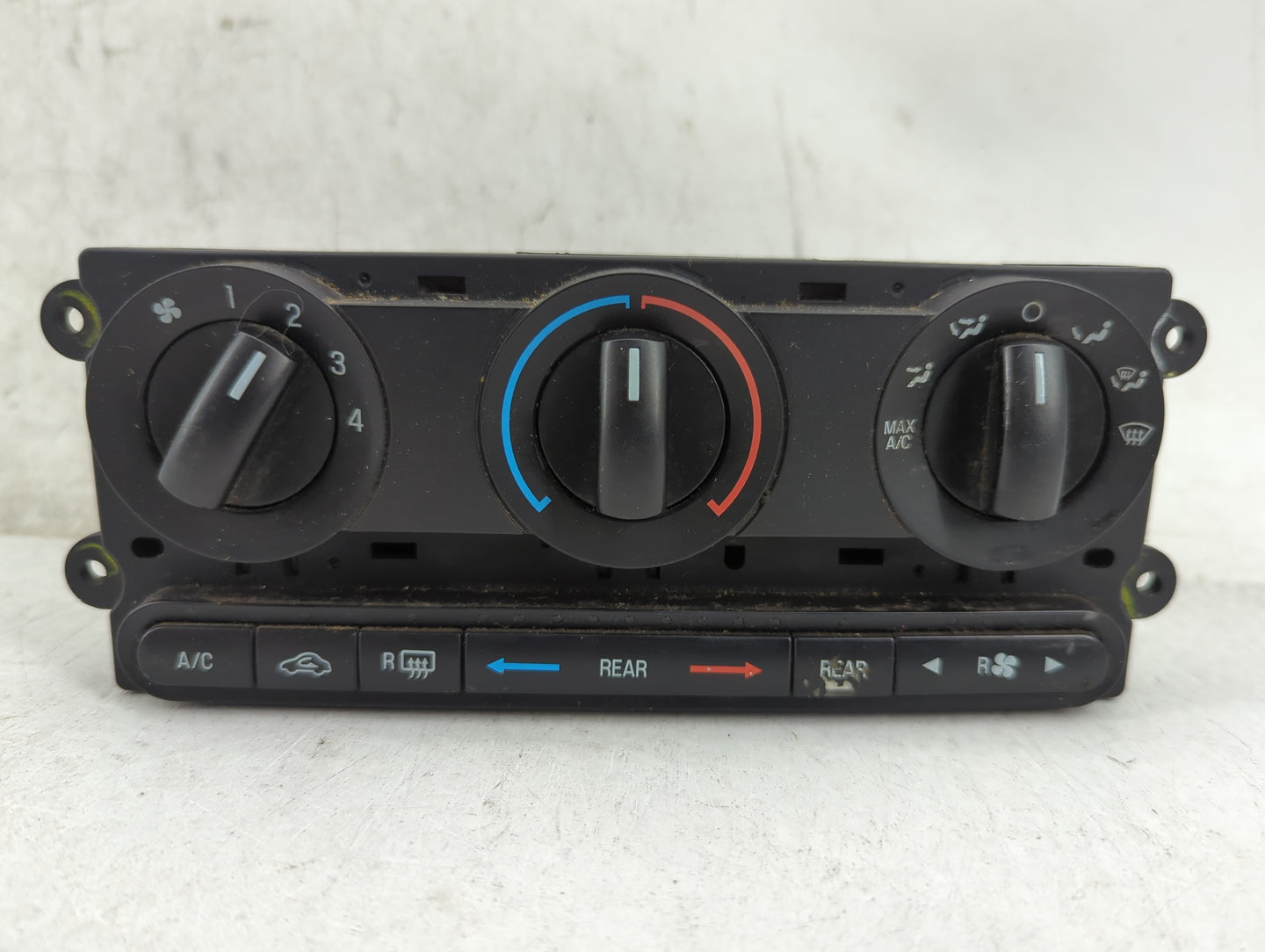 2014 Ford Expedition Climate Control Module Temperature AC/Heater Replacement P/N:9L14-19980-BC Fits OEM Used Auto Parts - O