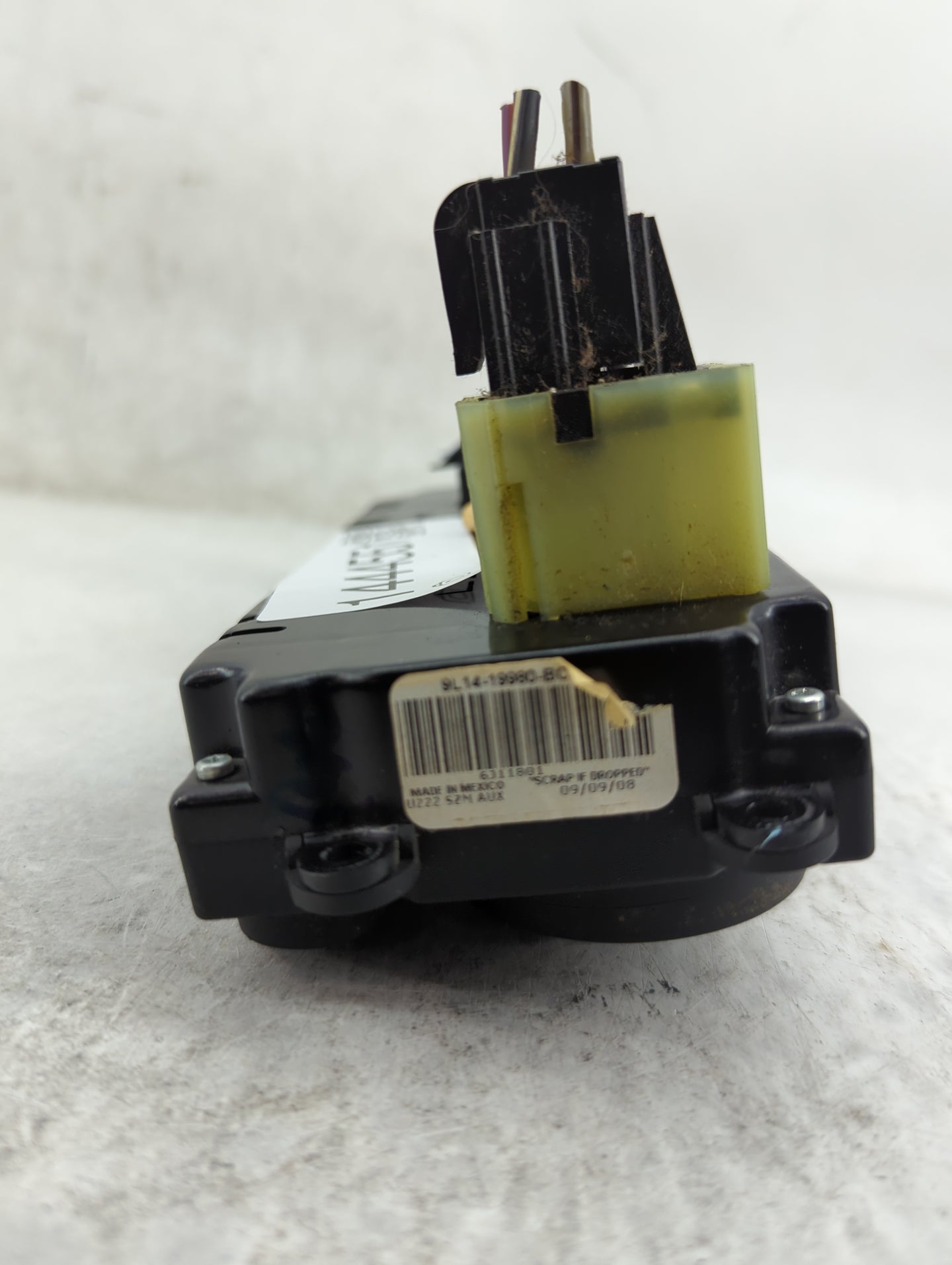 2014 Ford Expedition Climate Control Module Temperature AC/Heater Replacement P/N:9L14-19980-BC Fits OEM Used Auto Parts - O