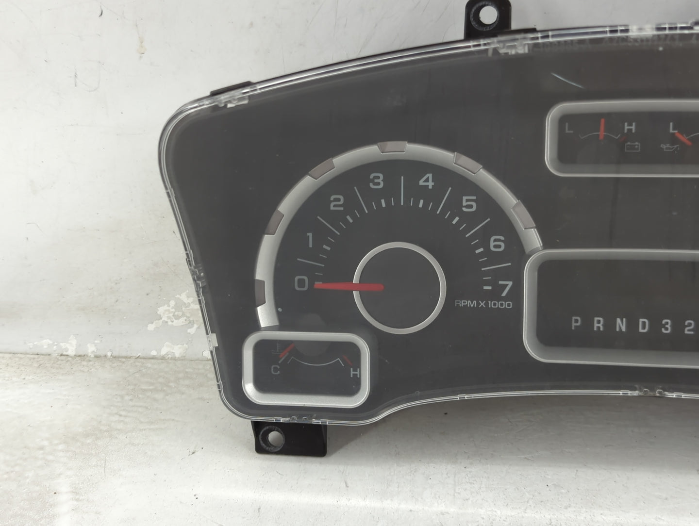 2014 Ford Expedition Instrument Cluster Speedometer Gauges P/N:7L7T-10849 7L1T-10849 Miles: Fits OEM Used Auto Parts - Oemus
