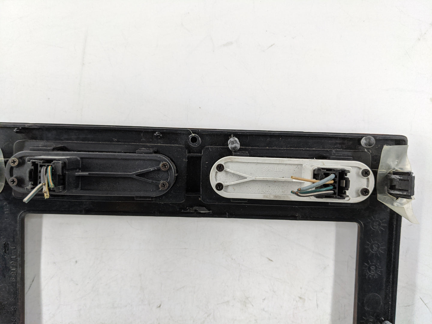 2014 Ford Expedition Climate Control Module Temperature AC/Heater Replacement P/N:3462759 EE39926 Fits OEM Used Auto Parts -