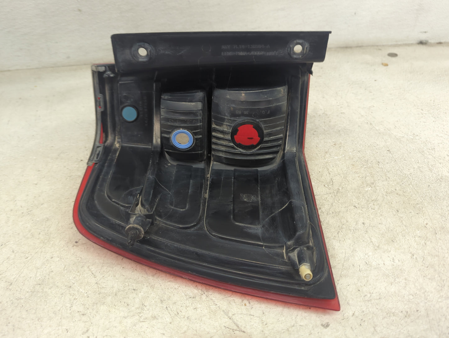 2007-2017 Ford Expedition Tail Light Assembly Passenger Right OEM P/N:7L14-13B504-A Fits OEM Used Auto Parts - Oemusedautopa