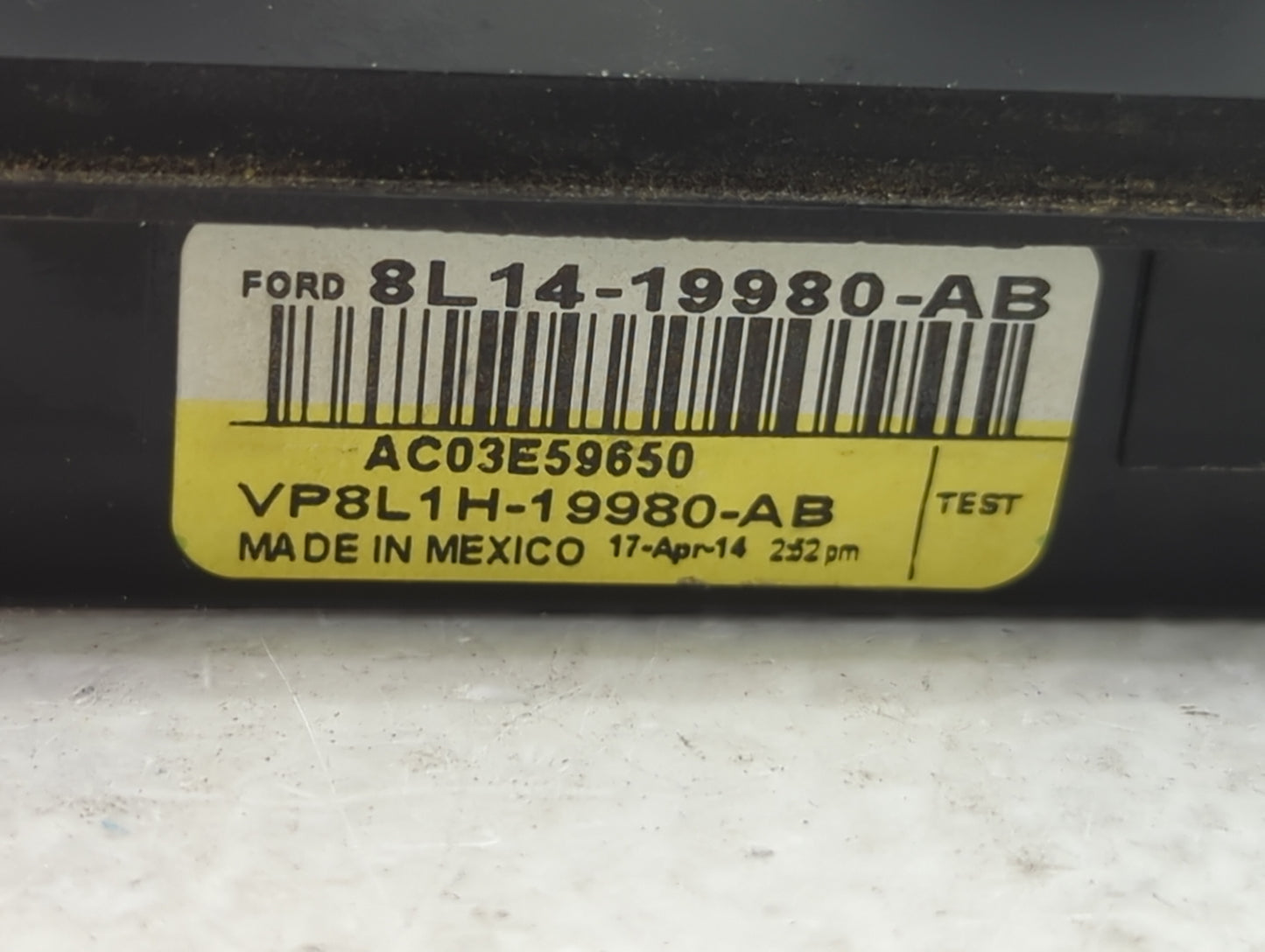 2007-2014 Ford Expedition Climate Control Module Temperature AC/Heater Replacement P/N:8L14-19980-AB VP8L1H-19980-AB Fits OE