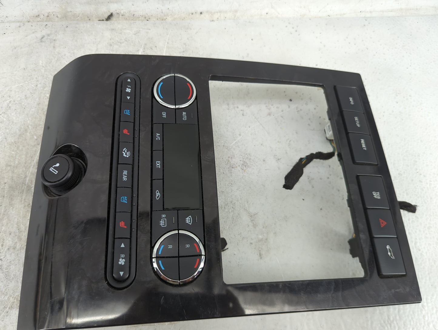 2014 Ford Expedition Climate Control Module Temperature AC/Heater Replacement Fits OEM Used Auto Parts - Oemusedautoparts1.c