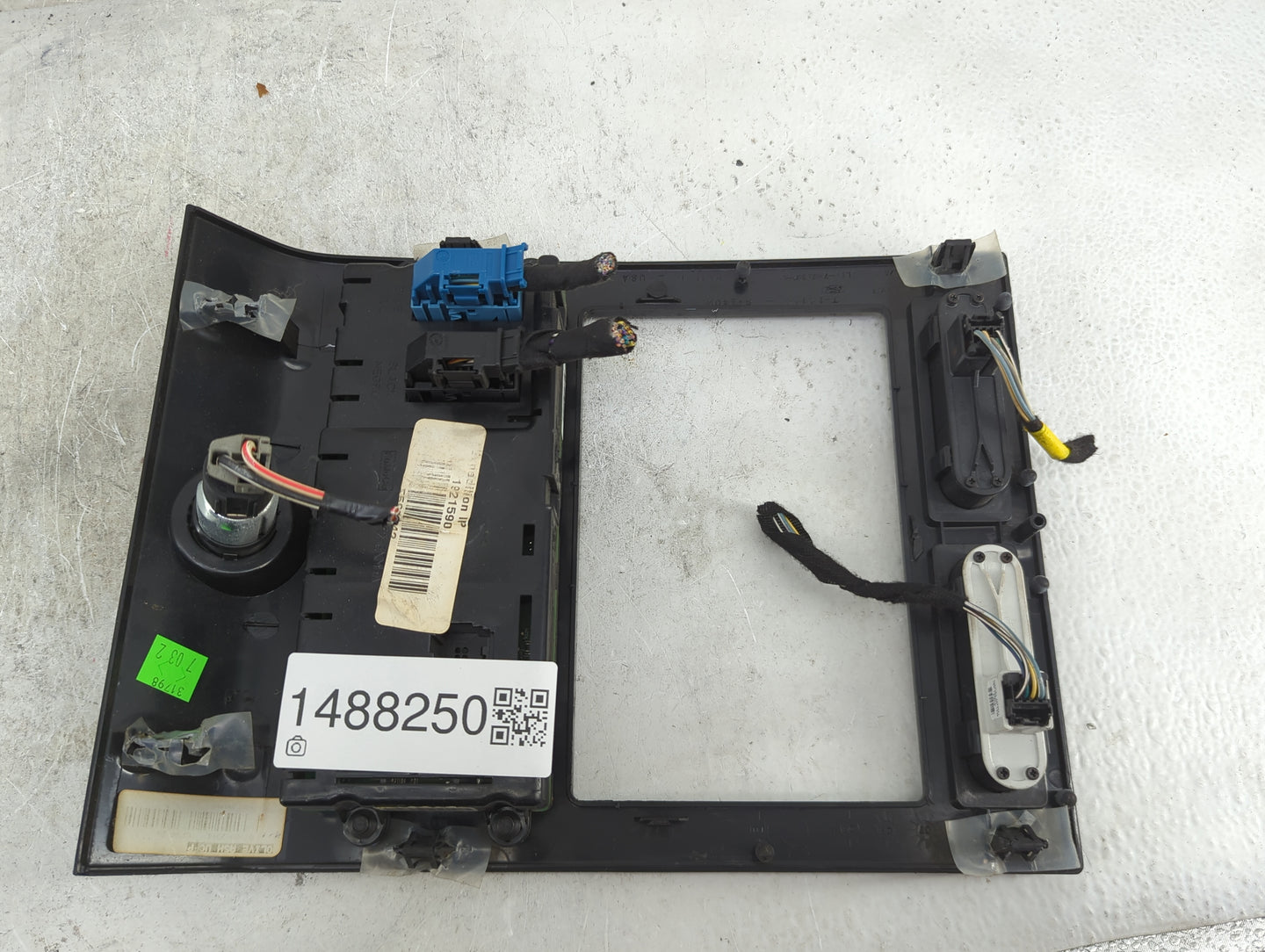 2014 Ford Expedition Climate Control Module Temperature AC/Heater Replacement Fits OEM Used Auto Parts - Oemusedautoparts1.c