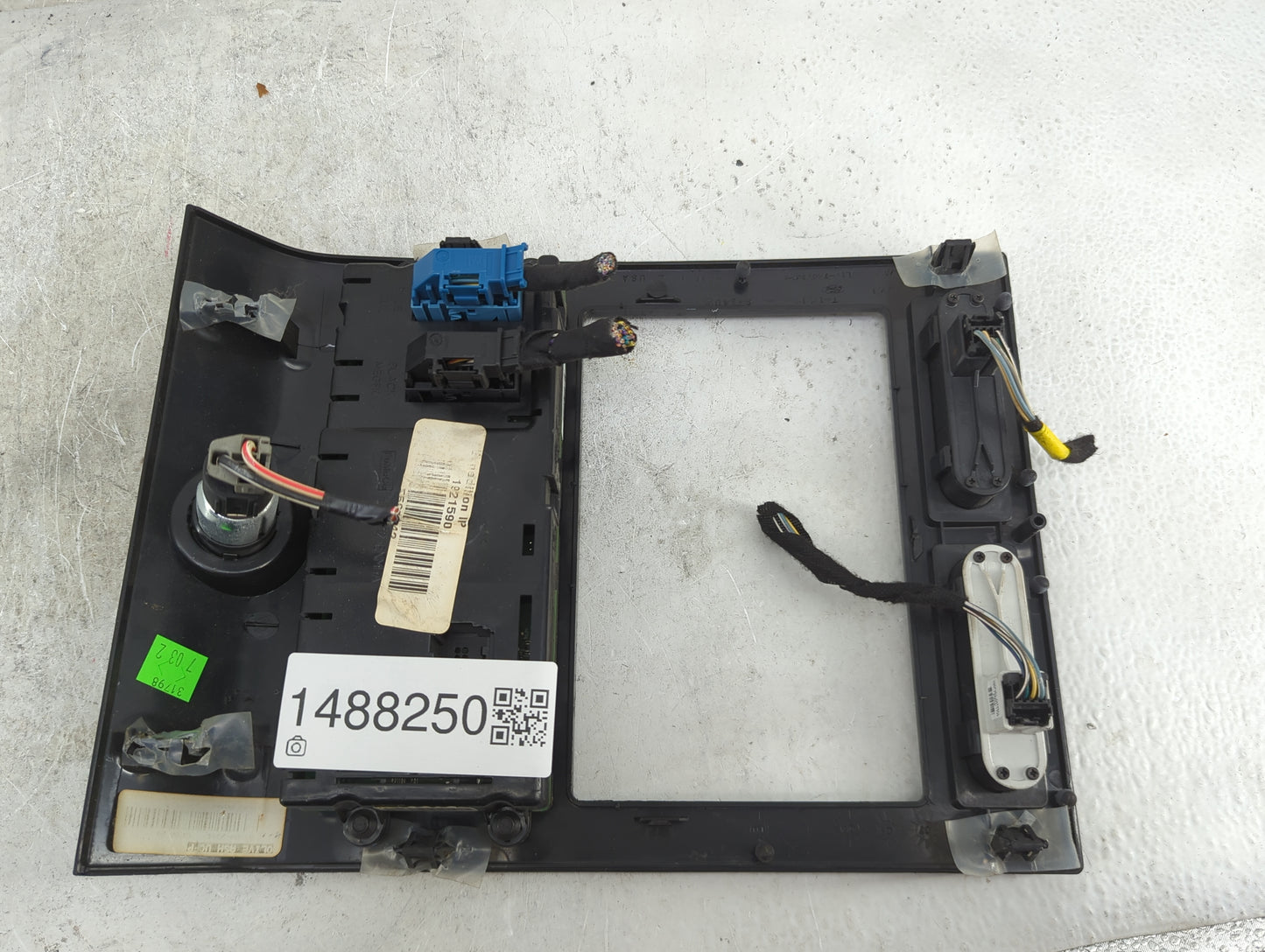 2014 Ford Expedition Climate Control Module Temperature AC/Heater Replacement Fits OEM Used Auto Parts - Oemusedautoparts1.c