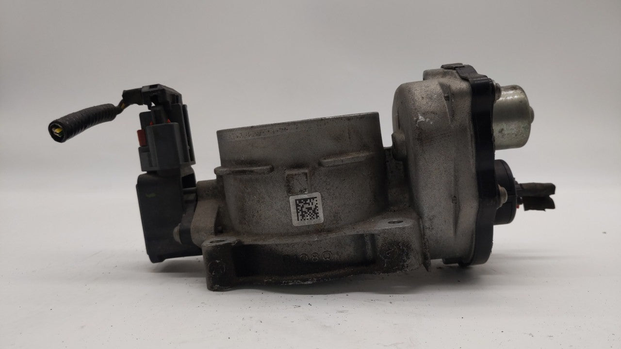 2014 Ford Expedition Throttle Body P/N:8L3E-9F991-CA 8L3E-9F991-CB Fits Fits 2010 2011 2012 2013 OEM Used Auto Parts - Oemus