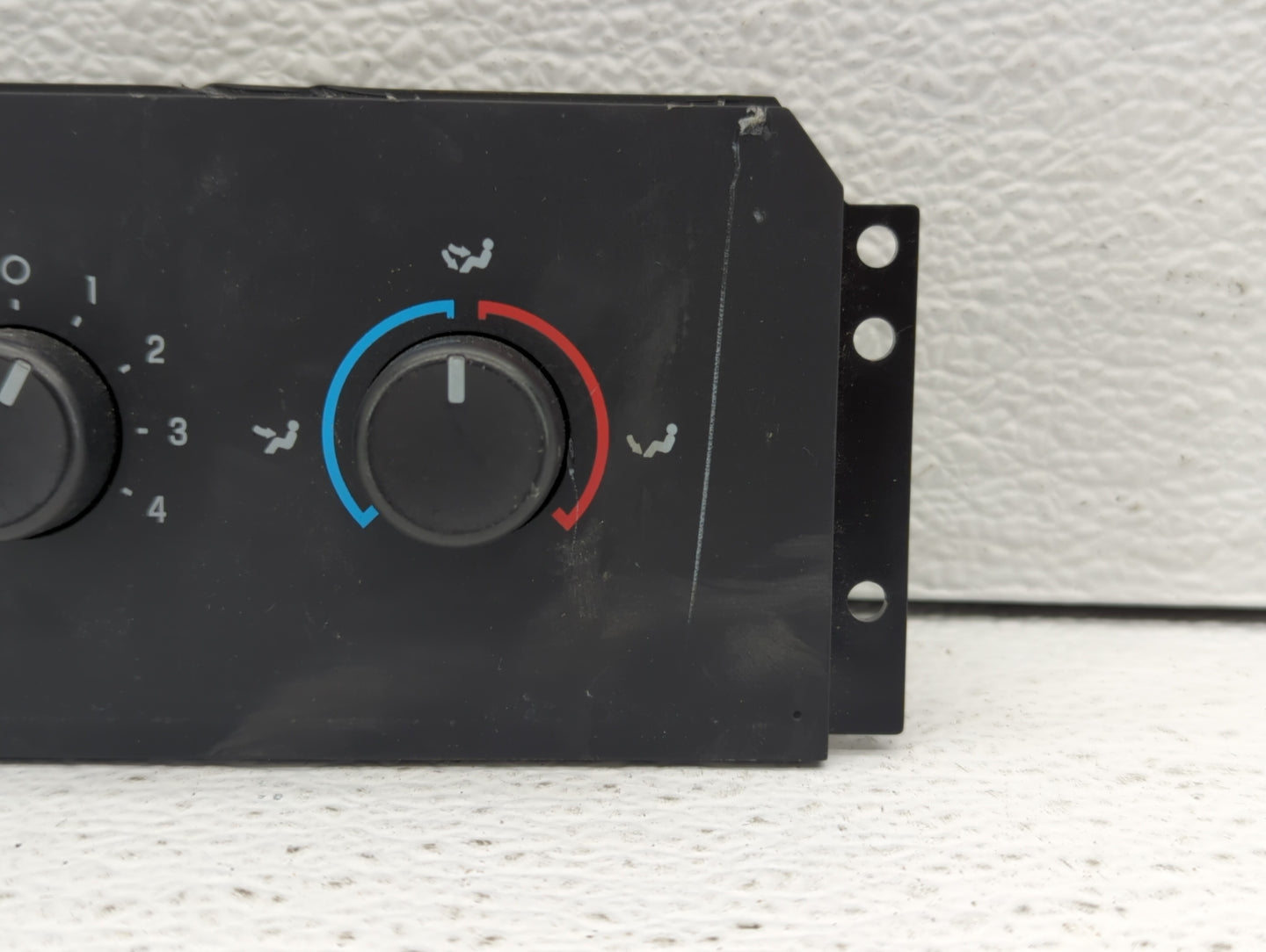 2007-2014 Ford Expedition Climate Control Module Temperature AC/Heater Replacement P/N:8L14-19980-AB 7L14-19980-CC Fits OEM 