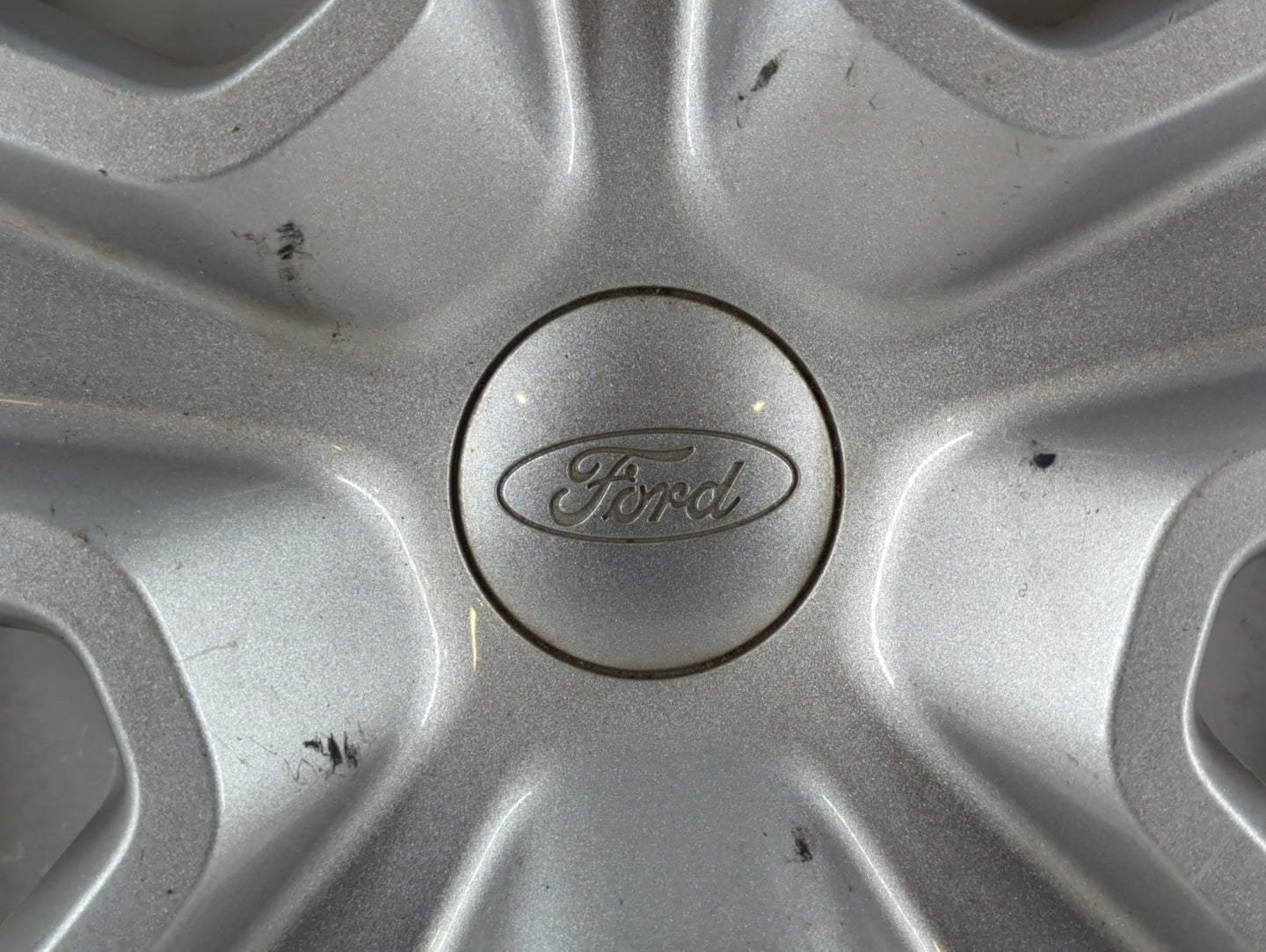 2011-2019 Ford Explorer Oem Wheel Rim - Oemusedautoparts1.com