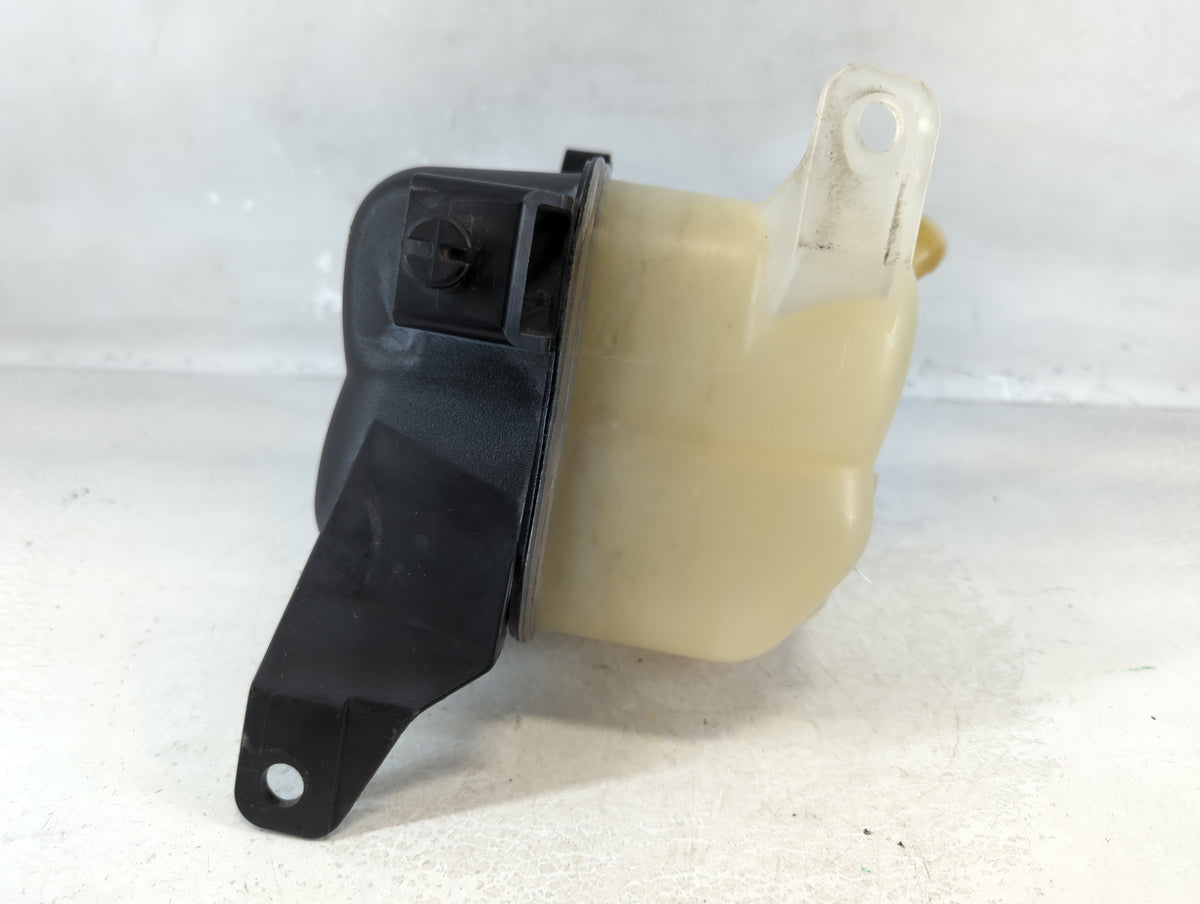 Ford Explorer Radiator Coolant Overflow Expansion Tank Bottle 1076731 - Oemusedautoparts1.com