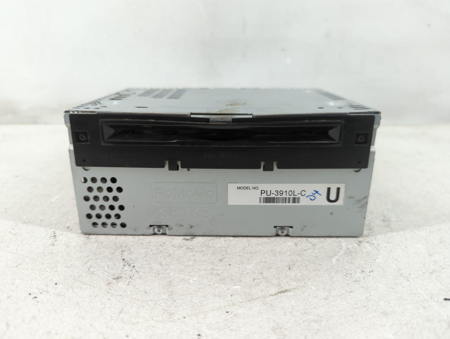 2014 Ford Explorer Radio AM FM Cd Player Receiver Replacement P/N:EBS5T-19C107-EA Fits OEM Used Auto Parts - Oemusedautopart