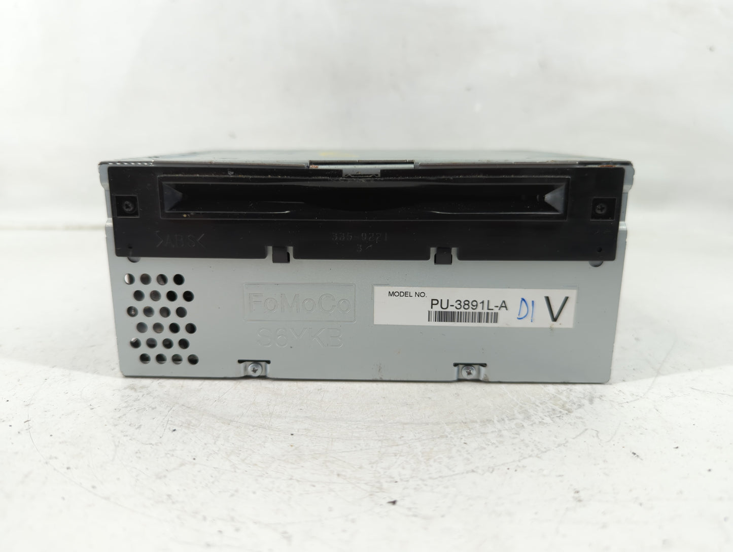 2014 Ford Explorer Radio AM FM Cd Player Receiver Replacement P/N:EB5T-19C107-CB EB5T-19C107-BB Fits OEM Used Auto Parts - O