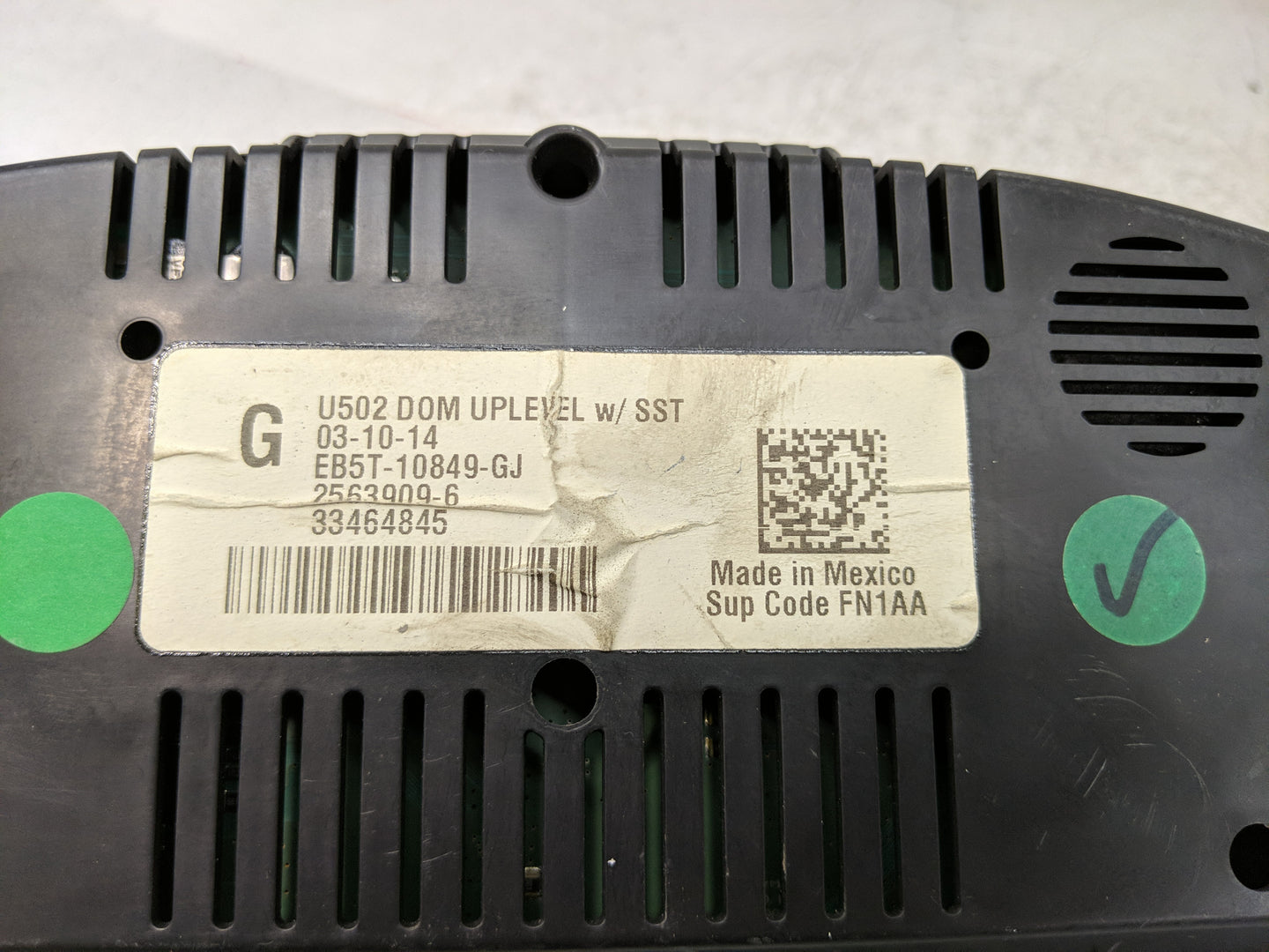 2014-2015 Ford Explorer Instrument Cluster Speedometer Gauges P/N:EB5T-10849-GJ Fits Fits 2014 2015 OEM Used Auto Parts - Oe