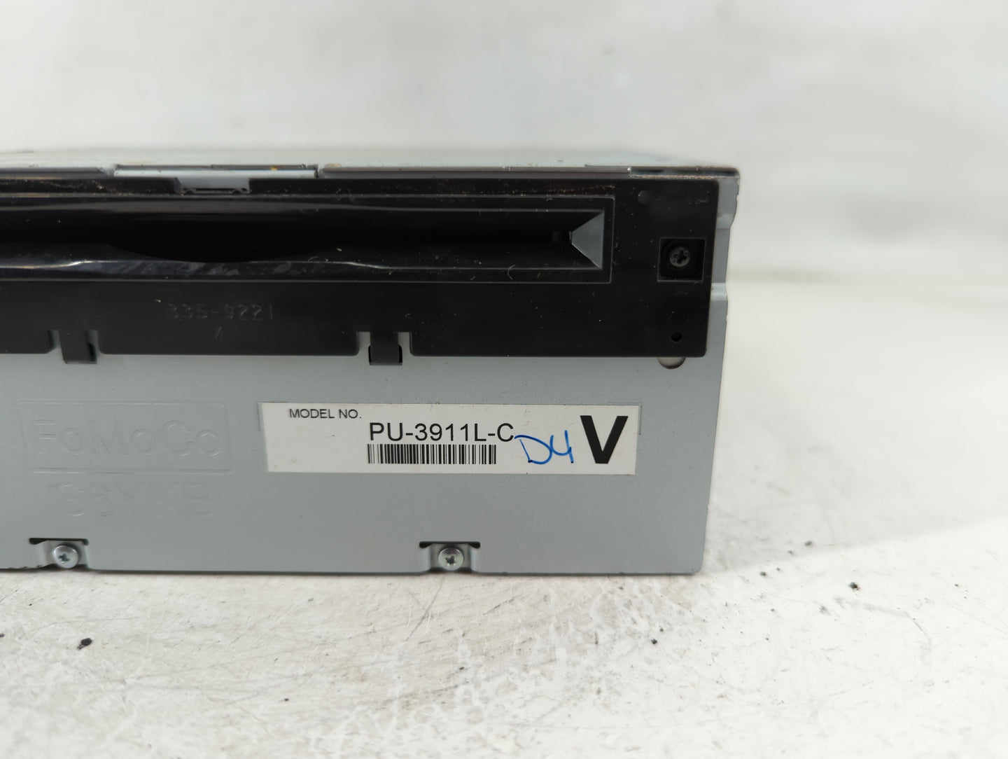 2014 Ford Explorer Radio AM FM Cd Player Receiver Replacement P/N:EB5T-19C107-FA Fits OEM Used Auto Parts - Oemusedautoparts