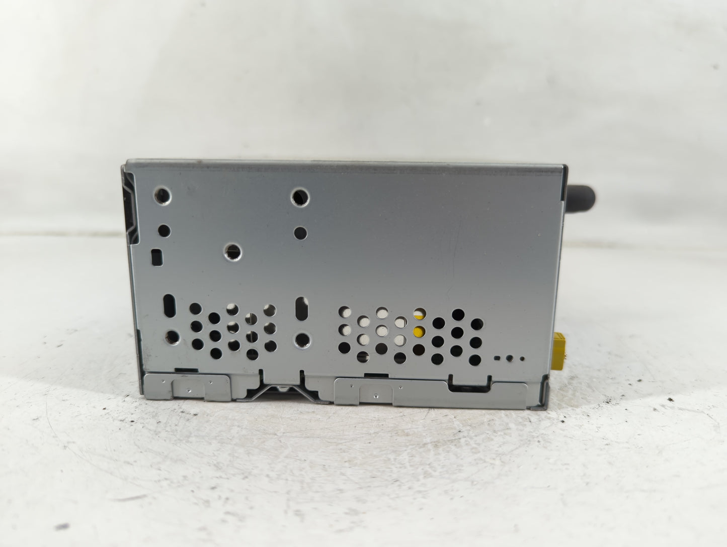2014 Ford Explorer Radio AM FM Cd Player Receiver Replacement P/N:EB5T-19C107-FA Fits OEM Used Auto Parts - Oemusedautoparts