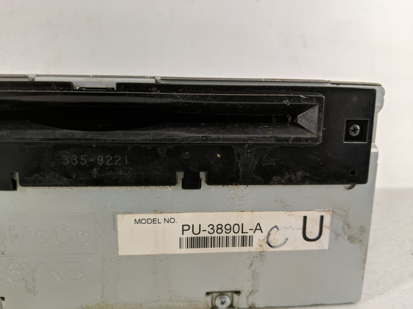 2014 Ford Explorer Radio AM FM Cd Player Receiver Replacement P/N:EB5T-19C107-BB Fits OEM Used Auto Parts - Oemusedautoparts