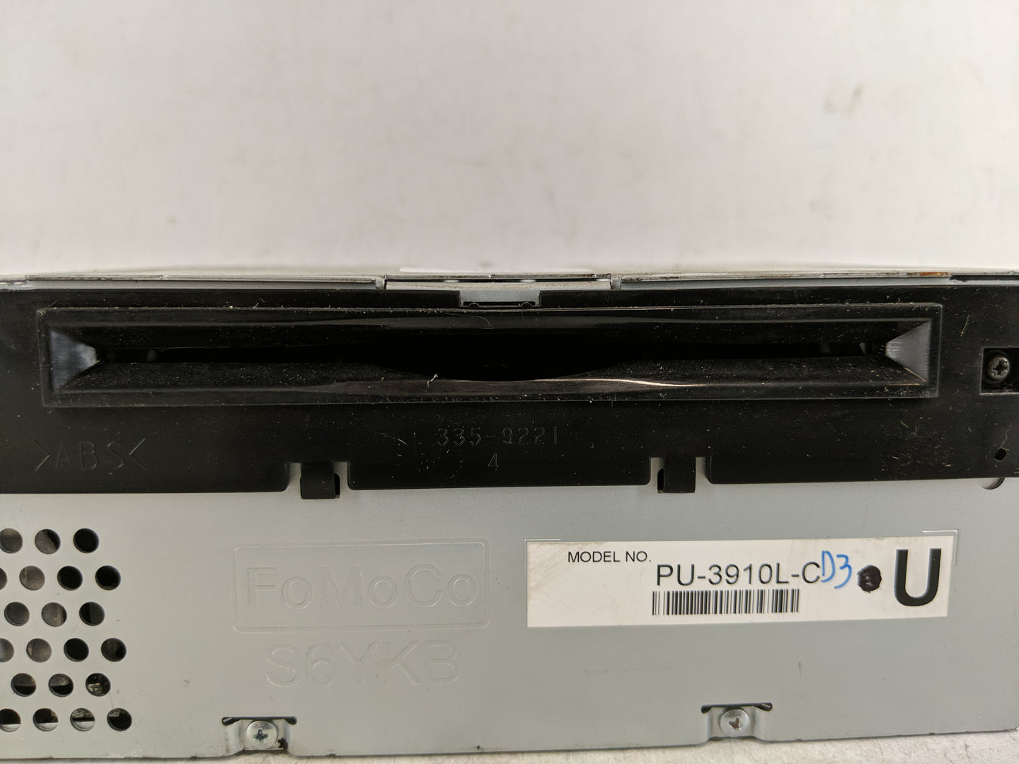 2014 Ford Explorer Radio AM FM Cd Player Receiver Replacement P/N:EB5T-19C107-EA Fits OEM Used Auto Parts - Oemusedautoparts