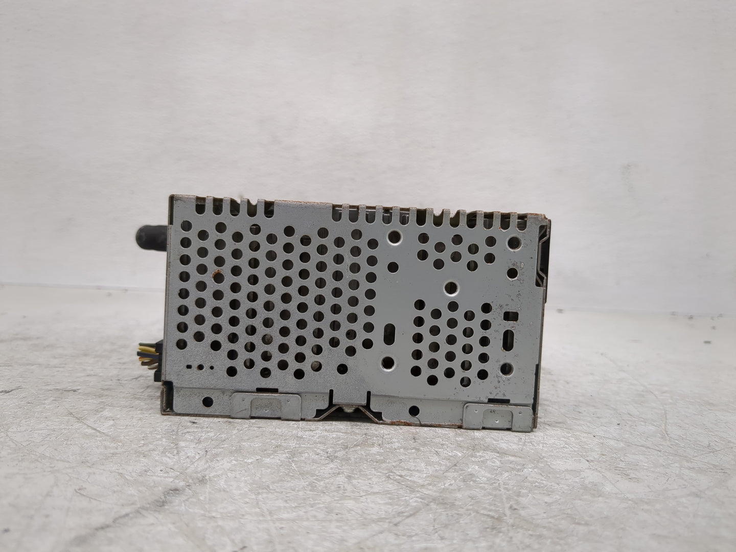 2014 Ford Explorer Radio AM FM Cd Player Receiver Replacement P/N:A12810105 Fits OEM Used Auto Parts - Oemusedautoparts1.com