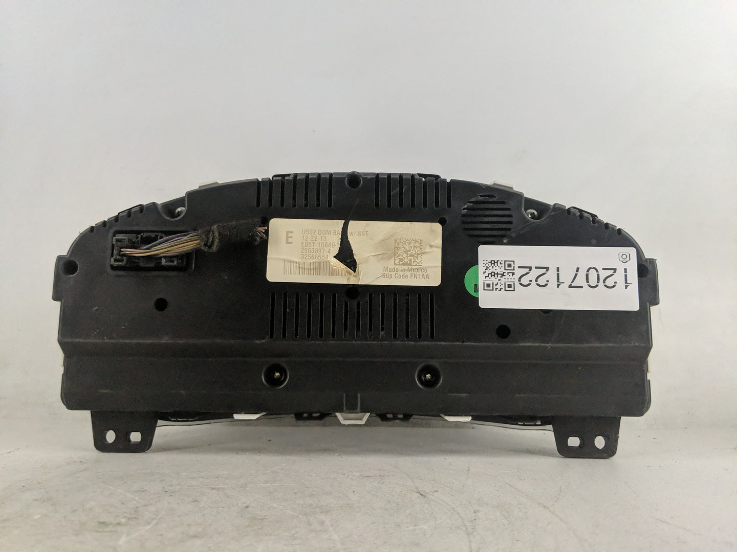 2014-2015 Ford Explorer Instrument Cluster Speedometer Gauges P/N:EB5T-10849-B Fits Fits 2014 2015 OEM Used Auto Parts - Oem