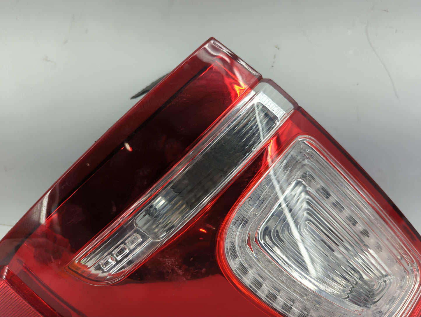 2011-2015 Ford Explorer Tail Light Assembly Driver Left OEM Fits Fits 2011 2012 2013 2014 2015 OEM Used Auto Parts - Oemused