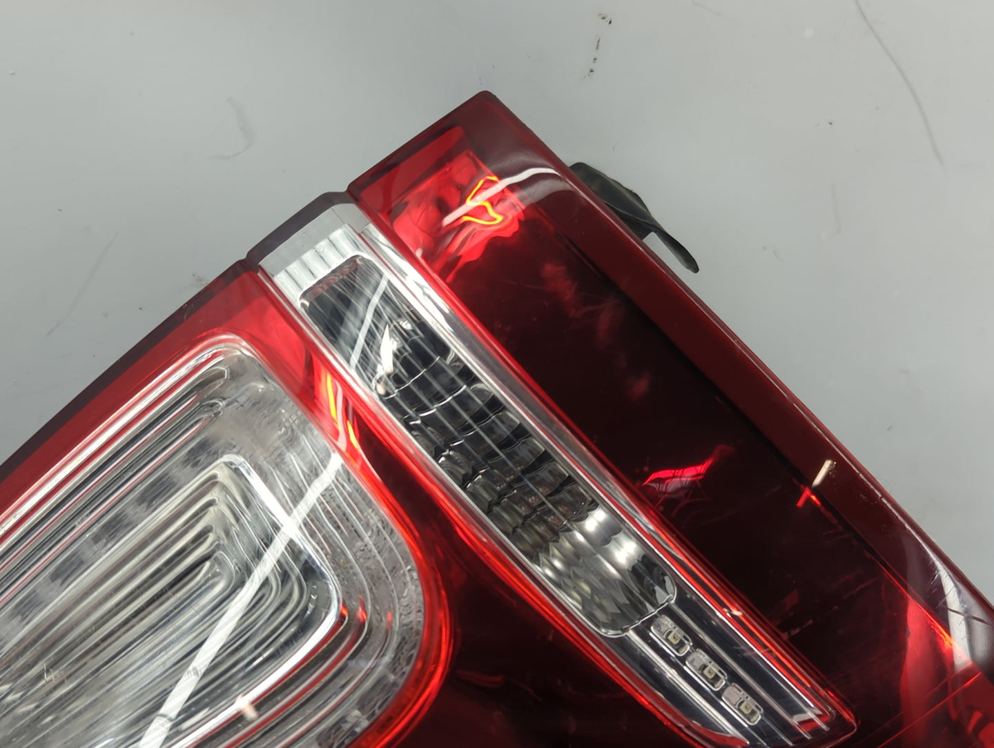 2011-2015 Ford Explorer Tail Light Assembly Passenger Right OEM Fits Fits 2011 2012 2013 2014 2015 OEM Used Auto Parts - Oem