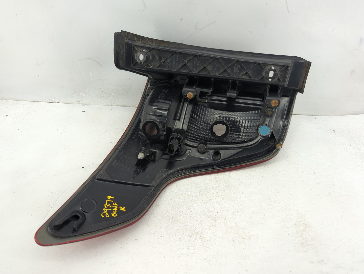 2011-2015 Ford Explorer Tail Light Assembly Passenger Right OEM Fits Fits 2011 2012 2013 2014 2015 OEM Used Auto Parts - Oem