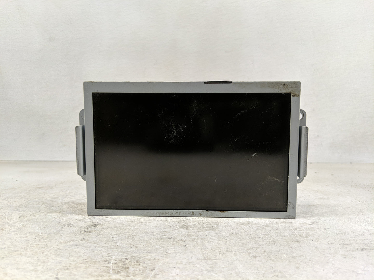 2013-2014 Ford Explorer Information Display Screen - Oemusedautoparts1.com
