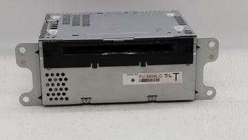 2014 Ford Explorer Radio AM FM Cd Player Receiver Replacement P/N:EB5T19C107DC EB5T19C107DC Fits OEM Used Auto Parts - Oemus