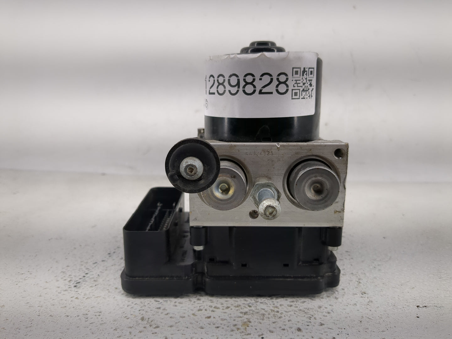 2013-2014 Ford Explorer ABS Pump Control Module Replacement P/N:DB53-2C405-AD 22863598 Fits Fits 2013 2014 OEM Used Auto Par