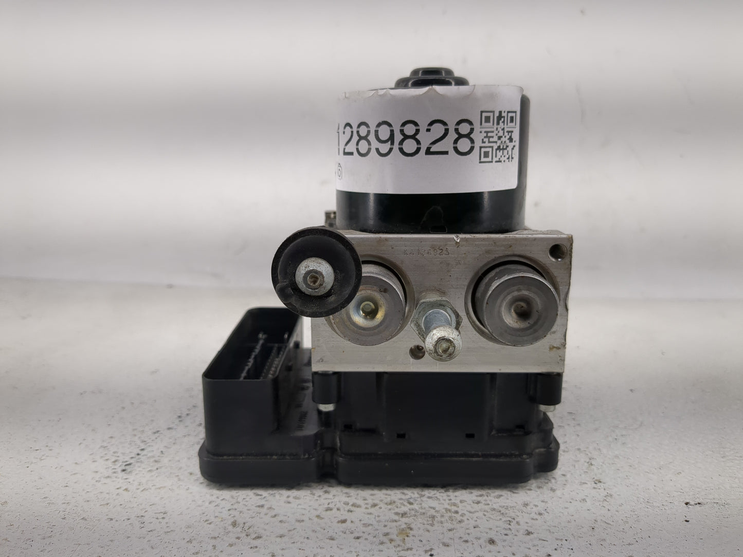 2013-2014 Ford Explorer ABS Pump Control Module Replacement P/N:DB53-2C405-AD 22863598 Fits Fits 2013 2014 OEM Used Auto Par