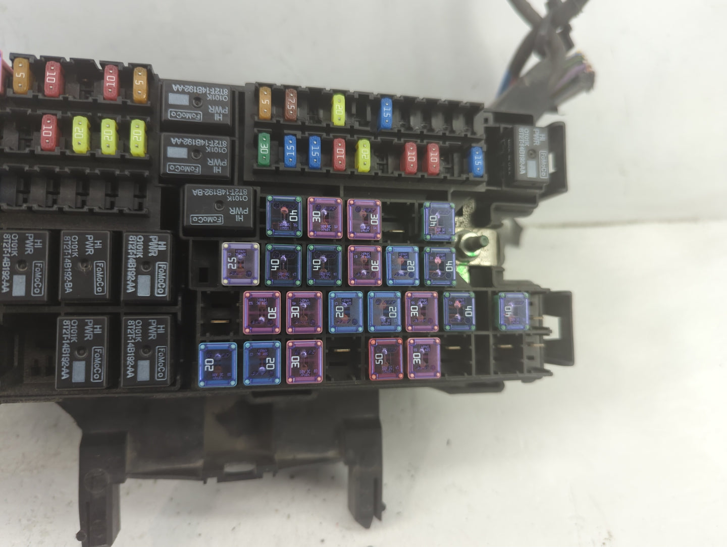 2014-2015 Ford Explorer Fusebox Fuse Box Panel Relay Module P/N:BT4T-14A003-AA Fits Fits 2014 2015 OEM Used Auto Parts - Oem